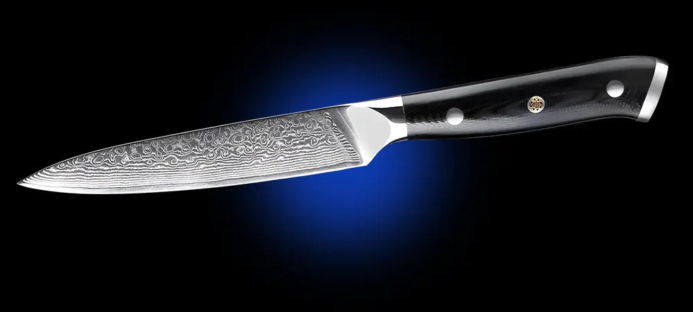 Le Petty Lame du Gardien veille sur chaque détail en cuisine, prêt à trancher avec précision et discrétion.