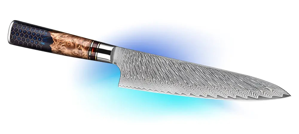 Gyuto Chef Impérial en acier damas 67 couches, lame fine à profil incurvé et manche ergonomique texturé.