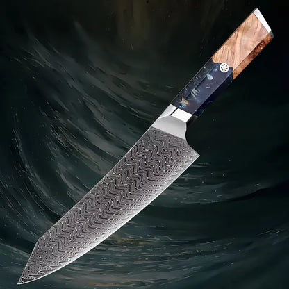 Kiritsuke japonais Chef Légendaire posé sur un fond bleu océan, lame brillante et manche bicolore exposés.