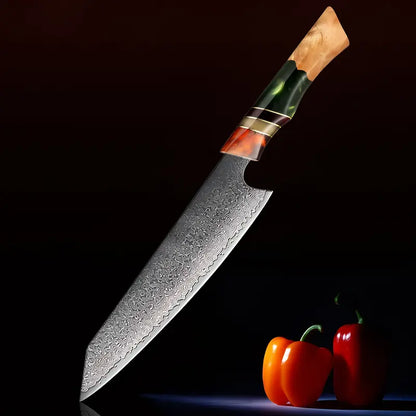 Kiritsuke Chef du Clan exposé sur fond noir avec éclairage latéral, manche contrasté et lame brillante.