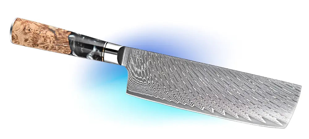 Avec le Nakiri Essence de Tsubaki chaque découpe devient un geste fluide net et parfaitement contrôlé.