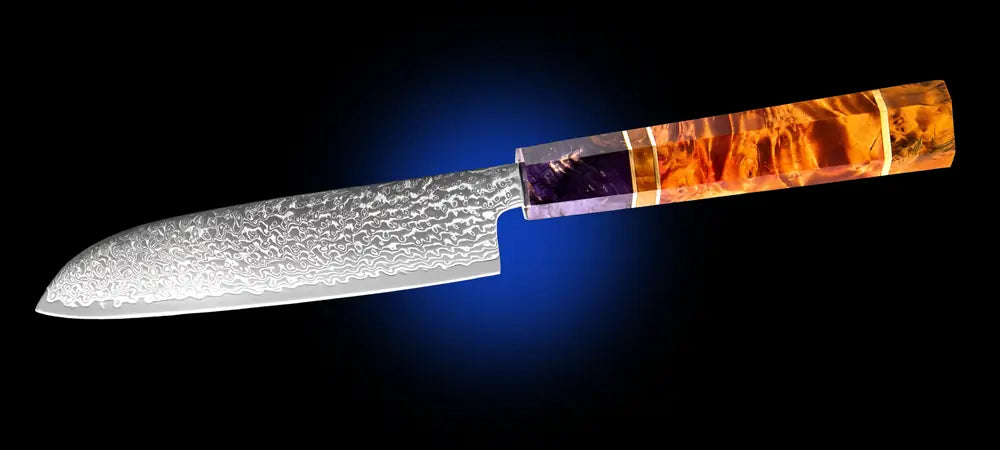 Le couteau d’office Fleur du Katana sublime chaque coupe du quotidien avec élégance, précision et fluidité.