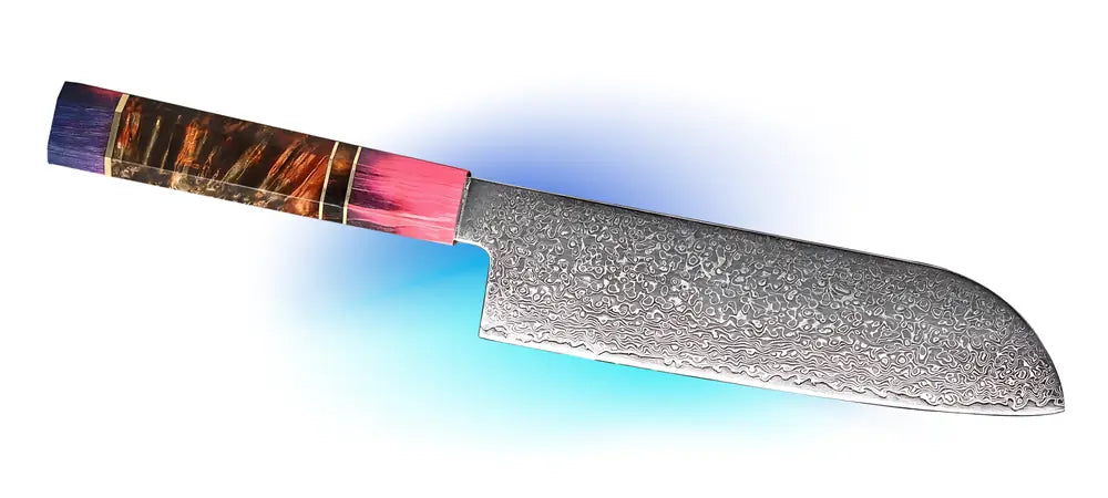 Couteau Santoku Japonais en acier damas avec un manche octogonal et une belle finition colorée.